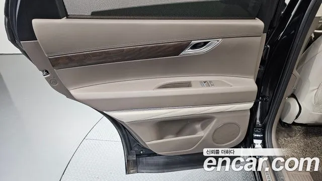 Genesis GV80 — Фото автомобиля 14