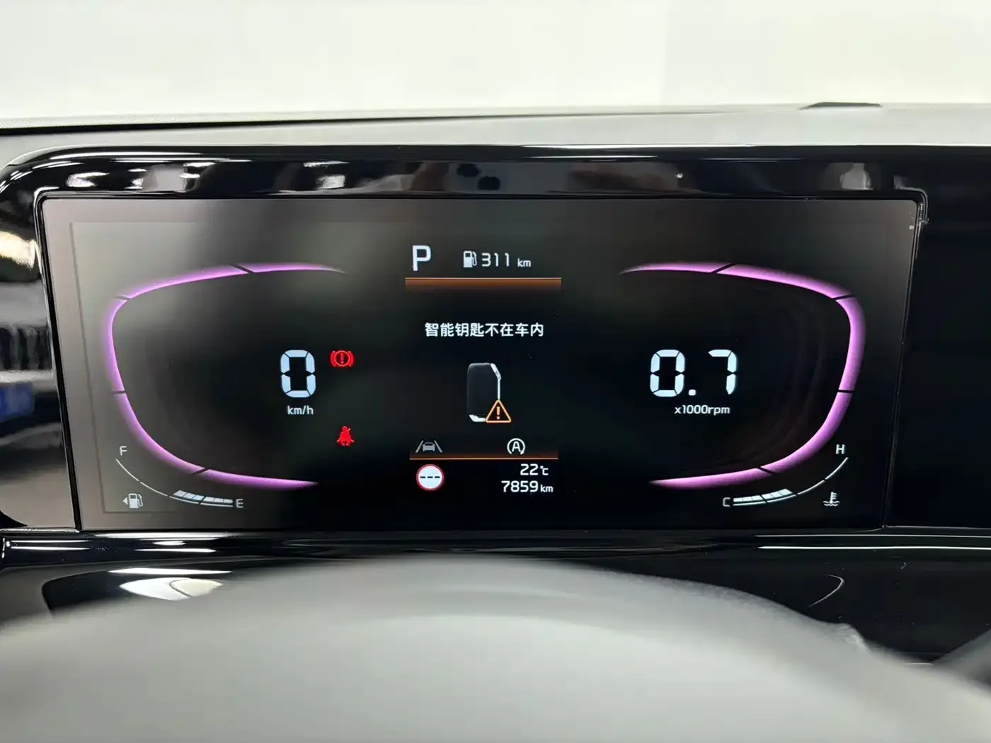 Kia Seltos 2023 1.5L CVT Luxury Edition — Фото автомобиля 15