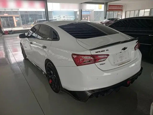 Chevrolet Malibu XL — Фото автомобиля 4