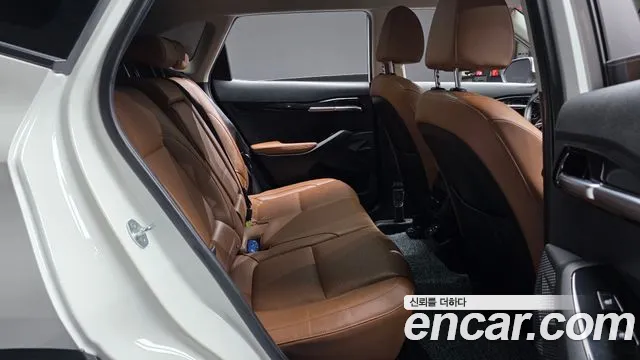 Kia Seltos New — Фото автомобиля 11