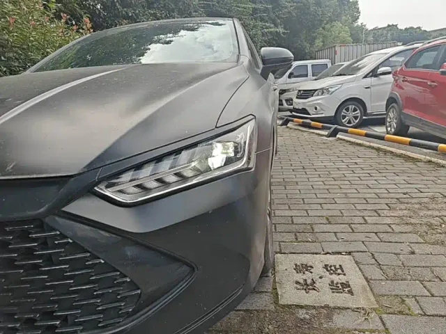 BYD Qin PLUS — Фото автомобиля 23