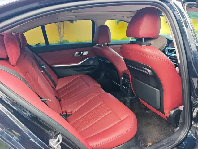 BMW 3 Series — Фото автомобиля 14
