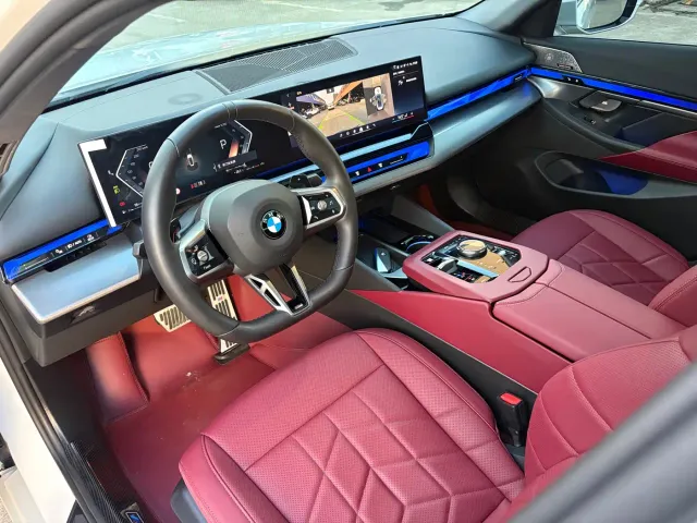 BMW 5 Series — Фото автомобиля 5