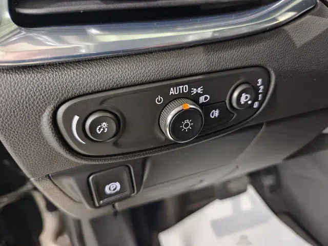 Buick Enclave — Фото автомобиля 19