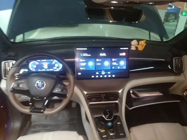 BYD Song Pro — Фото автомобиля 9