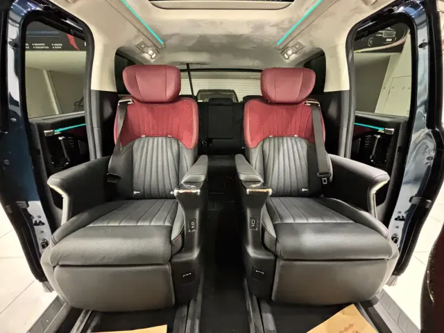 GAC Trumpchi E9 — Фото автомобиля 17