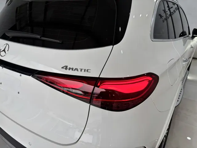 Mercedes-Benz GLC-Class — Фото автомобиля 10