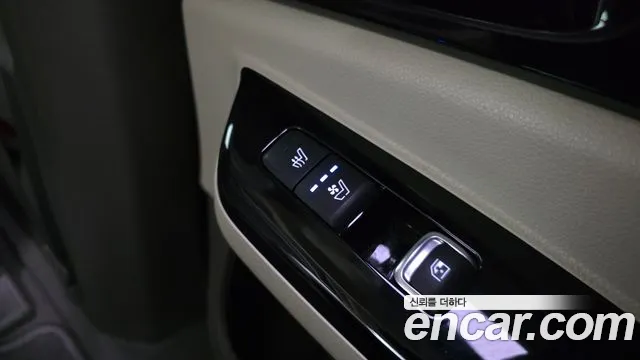 Kia Canival Carnival 4 поколение 9 мест Signature — Фото автомобиля 17