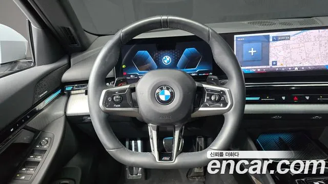 BMW 5-Series — Фото автомобиля 12