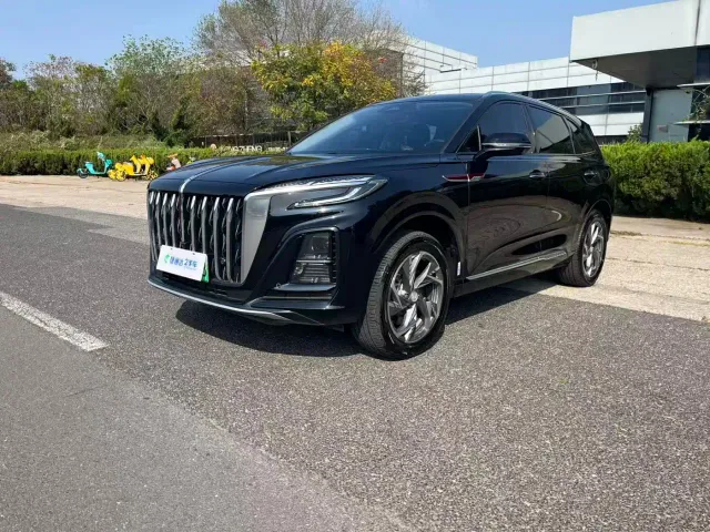 Hongqi HS3 PHEV — Фото автомобиля 10