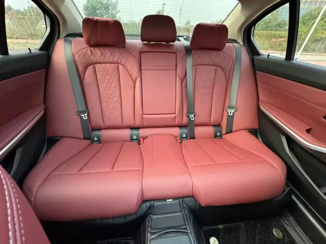 BMW i3 — Фото автомобиля 18