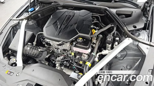 Genesis G70 Новый G70 Бензин 2.5T 2WD — Фото автомобиля 6