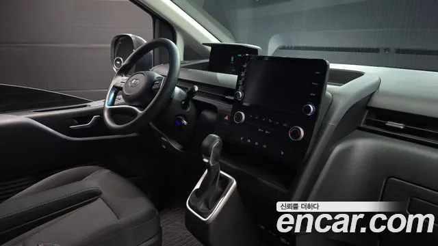 Hyundai Staria — Фото автомобиля 10
