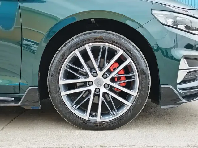 Geely Xingrui — Фото автомобиля 16