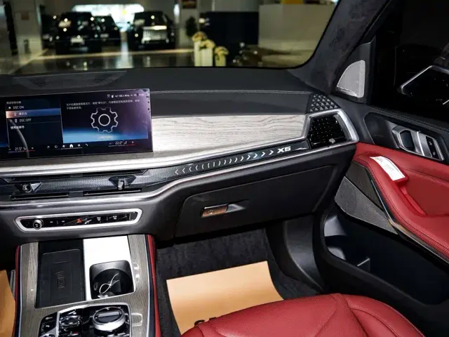 BMW X5 — Фото автомобиля 30