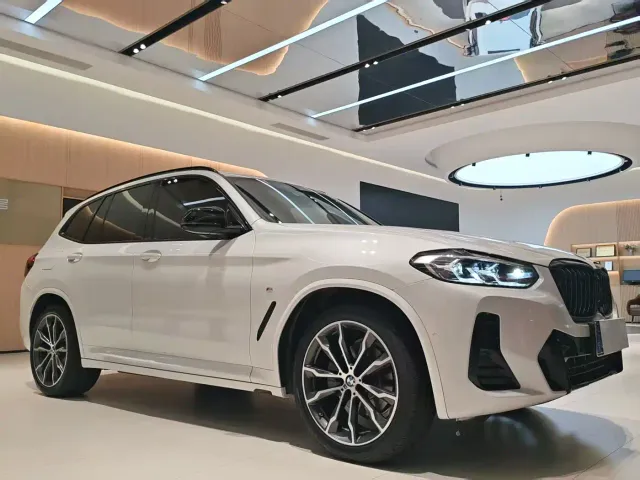 BMW X3 — Фото автомобиля 3