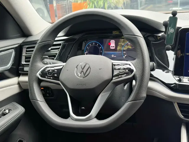 Volkswagen Teramont — Фото автомобиля 14