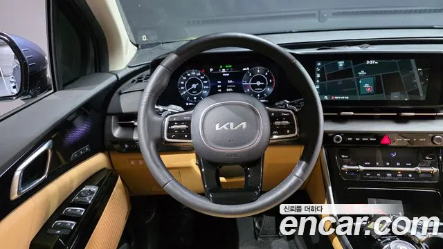 Kia Canival — Фото автомобиля 14