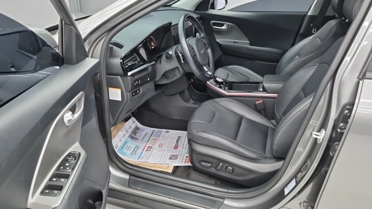 Kia Niro Niro Plus Air — Фото автомобиля 10