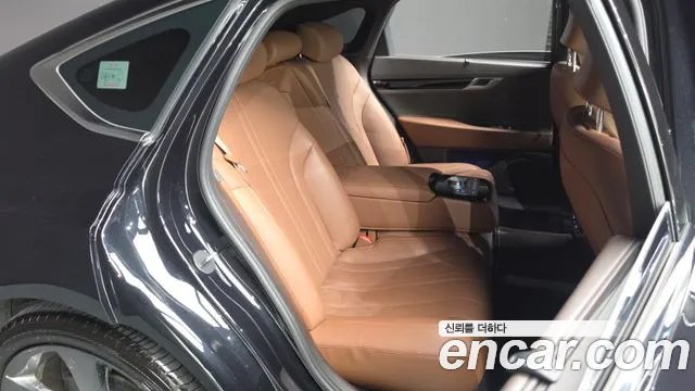 Genesis G80 Бензин 2.5 турбо AWD — Фото автомобиля 10