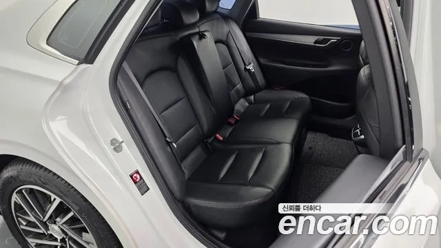 Hyundai Grandeur Новый Grandeur IG 3.0 LPi (Для проката) — Фото автомобиля 10