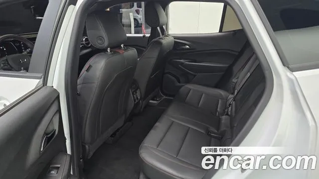 ChevroletGMDaewoo Trax Trax Кроссовер — Фото автомобиля 10
