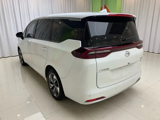 GAC Trumpchi M6 — Фото автомобиля 6