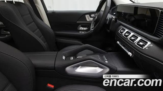 Mercedes-Benz GLE-Class — Фото автомобиля 9