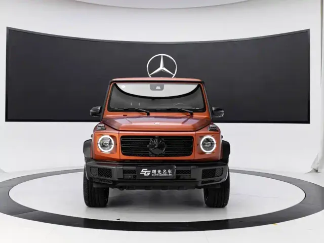 Mercedes-Benz G-Class — Фото автомобиля 2