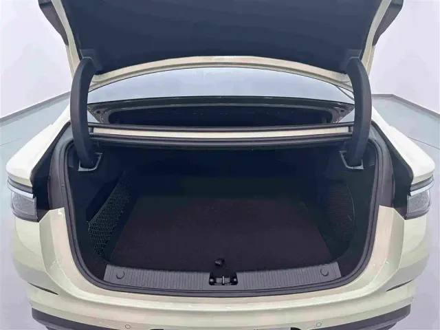 BYD Seal 07 DM-i — Фото автомобиля 26