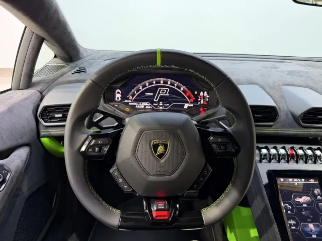 Lamborghini Huracan — Фото автомобиля 8