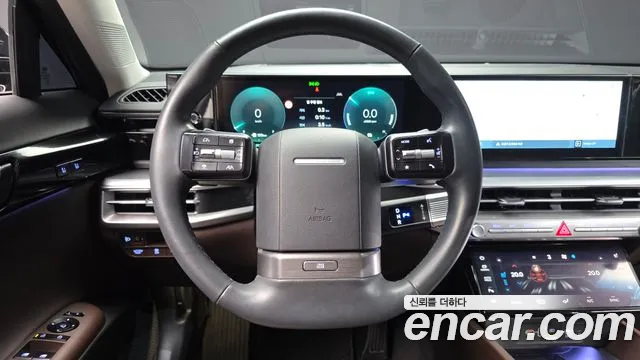Hyundai Grandeur GN7 — Фото автомобиля 13