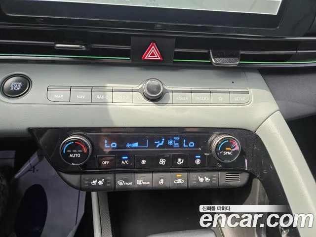 Hyundai Avante CN7 — Фото автомобиля 15