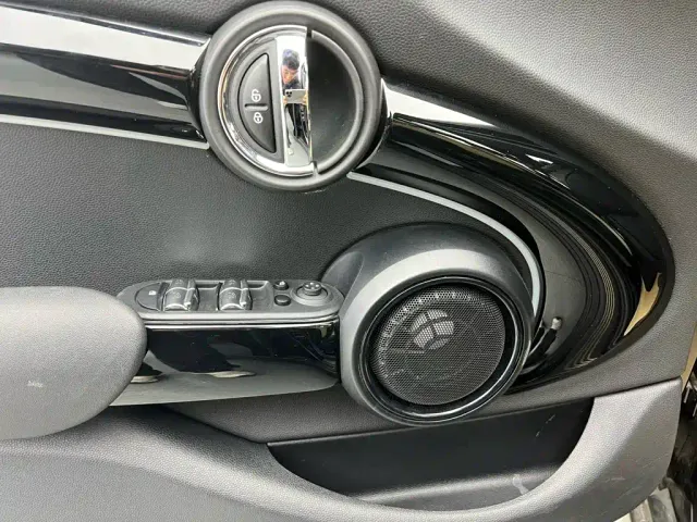MINI Hatch — Фото автомобиля 14