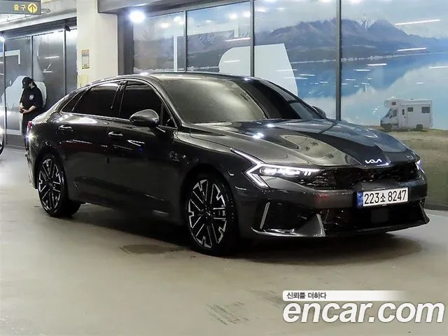 Фотография автомобиля — Kia K5 Generation 3