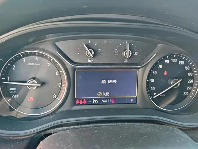 Buick Regal — Фото автомобиля 14