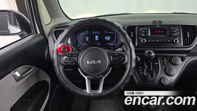 Kia RAY Новый Kia Ray Фургон — Фото автомобиля 13