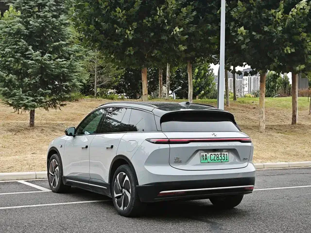 Nio ES6 — Фото автомобиля 7