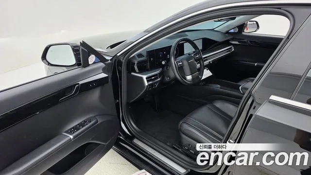 Hyundai Grandeur GN7 — Фото автомобиля 10