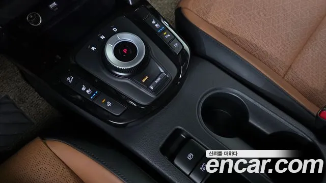 Kia Seltos Новый Seltos Бензин 1.6 турбо 2WD — Фото автомобиля 9