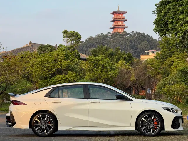 GAC Trumpchi Emkoo — Фото автомобиля 7