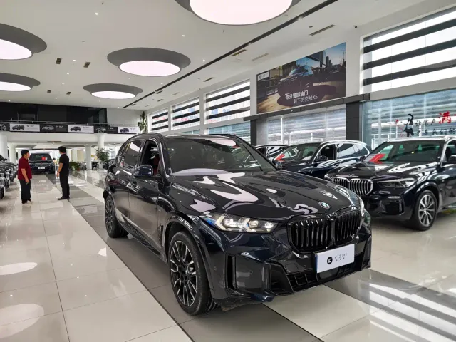 BMW X5 — Фото автомобиля 3