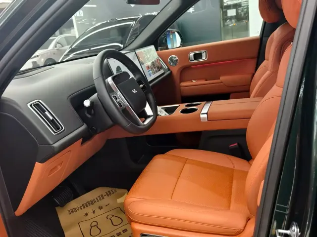 Li Auto L9 — Фото автомобиля 7
