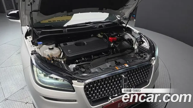 Lincoln Corsair Corsair 2.0 Reserve AWD — Фото автомобиля 4