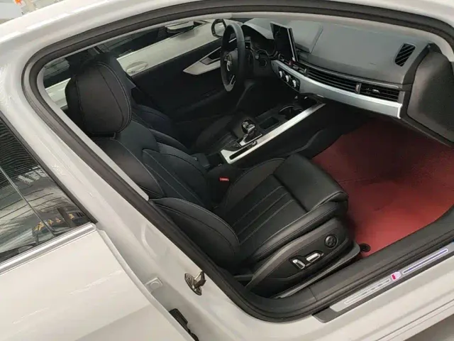 Audi A4L — Фото автомобиля 24