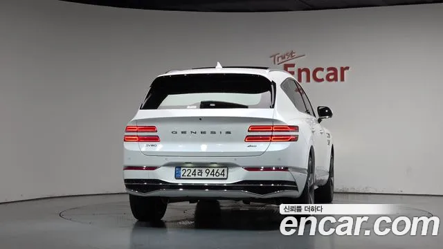 Genesis GV80 2.5T Бензин AWD — Фото автомобиля 2