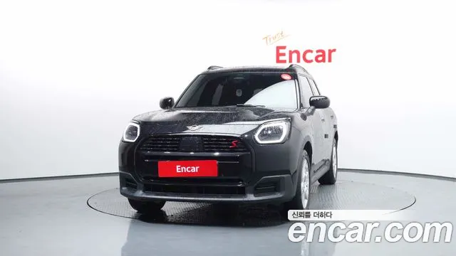 Mini Countryman — Фото автомобиля 3