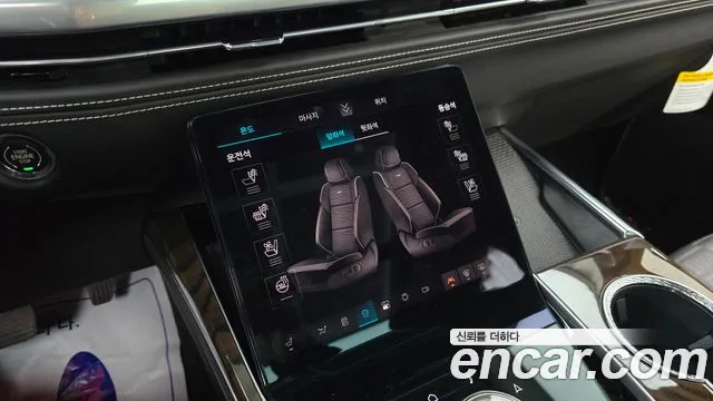 Cadillac Escalade 5th Gen — Фото автомобиля 24