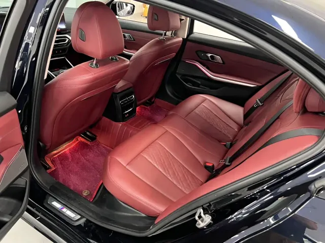 BMW 3 Series — Фото автомобиля 3