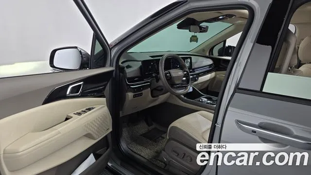 Kia Carnival 4th Gen — Фото автомобиля 15